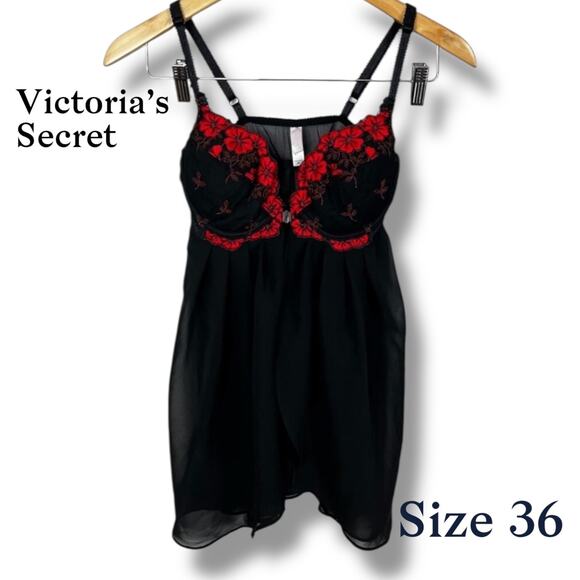 Victoria’s Secret Lace Chiffon Chemise Padded Size 36 B/C Black Red Floral - Picture 1 of 11